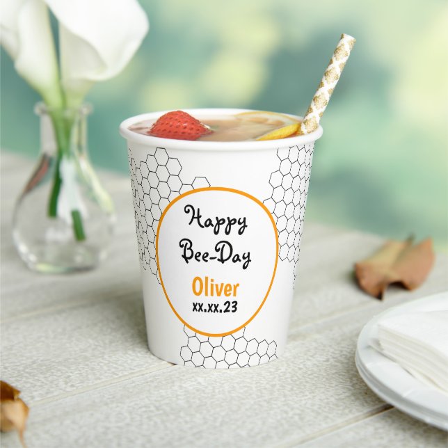 Happy Bee Day Honeycomb Paper Cups (Insitu)