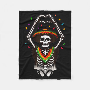 Happy cinco de mayo skeleton fiesta heart hands fleece blanket
