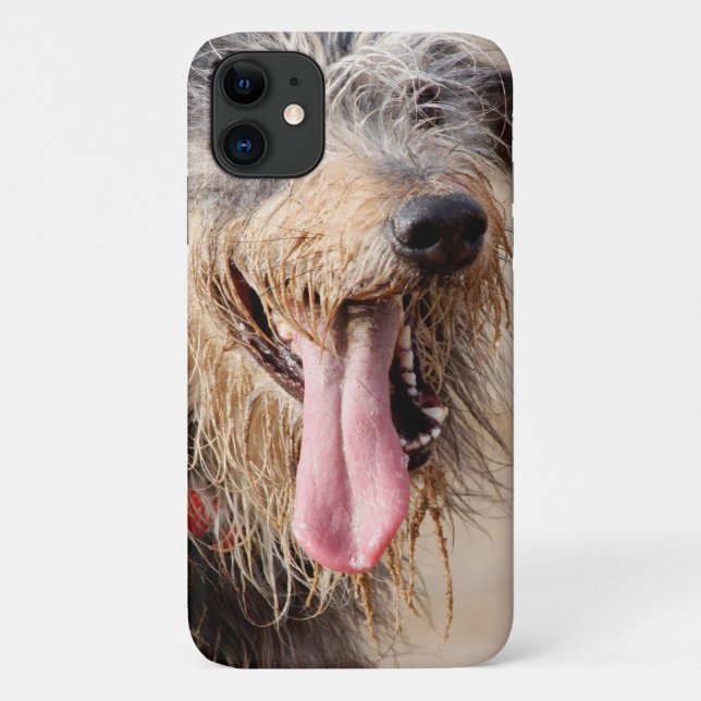 Happy dog on a beach Case-Mate iPhone case (Back)