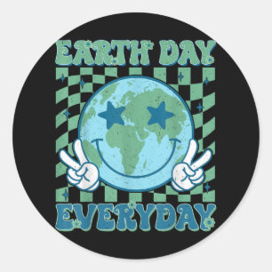 Happy Earth Day 2025 Retro Groovy Earth Day Everyd Classic Round Sticker