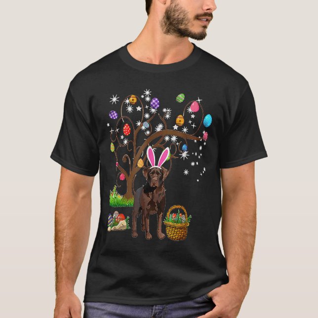 Happy Easter Day Labrador Retriever Hunting Eggs E T-Shirt (Front)