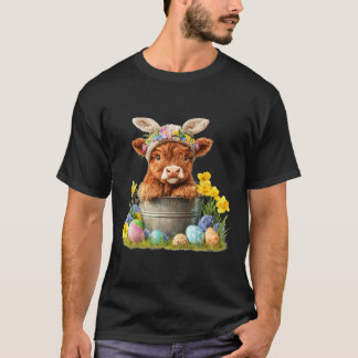 Happy Easter Scottish Cow Cute Heifer Cow Farm  T-Shirt