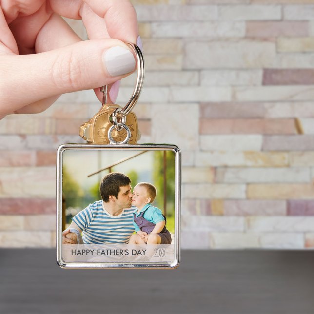 Happy Fathers Day Custom Dad and Child Photo Key Ring (Creator Uploaded)