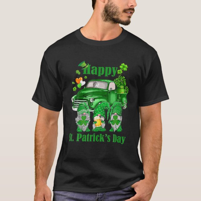 Happy Gnomies St Patrick's Day Funny Gnomies Shamr T-Shirt (Front)