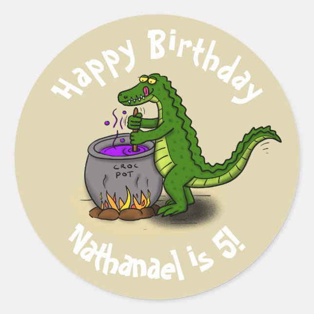 Happy green alligator cooking dinner cartoon classic round sticker (Front)