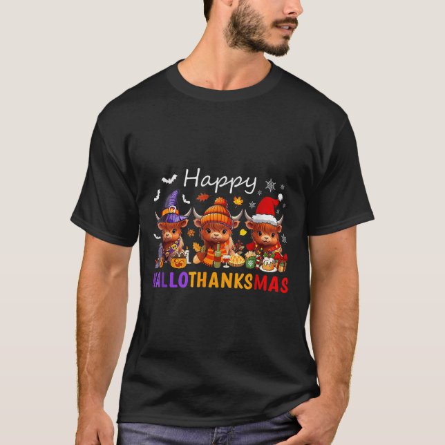 Happy Hallothanksmas Highland Cow Halloween Merry  T-Shirt (Front)