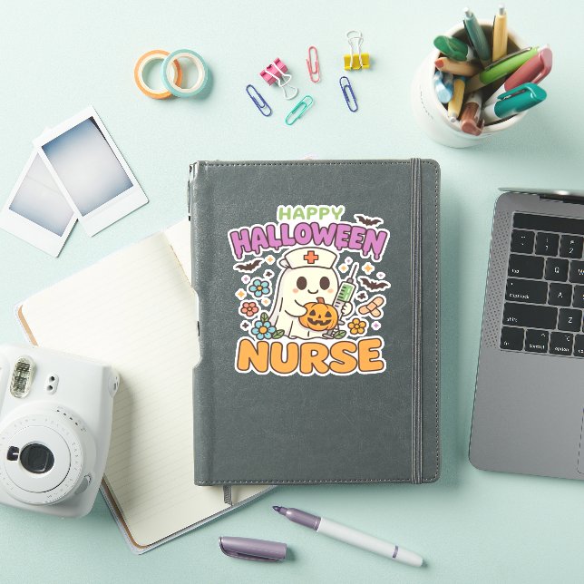 Happy Halloween Nurse Shirt – Cute Spooky Medical  (iPad Cover)