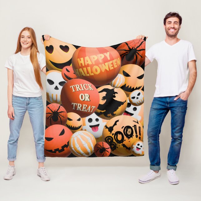 Happy Halloween Trick Or Treat Boo Pumpkin Blanket (In Situ)