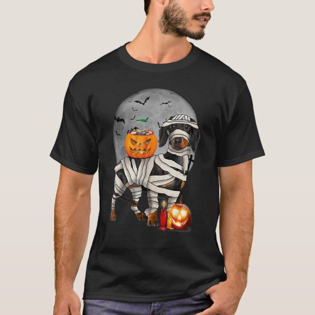 Happy Halloweenie Dachshund Mummy Doxie Dog Hallow T-Shirt (Front)
