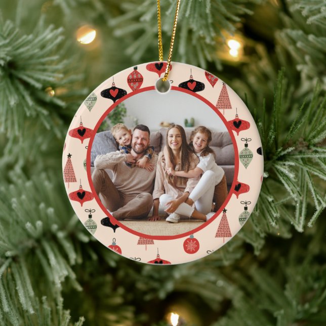 Happy Holidays Family Photo Christmas  Ceramic Tree Decoration (Tree)