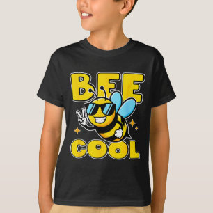 Happy honeybee character fun peace sign cute bee T-Shirt