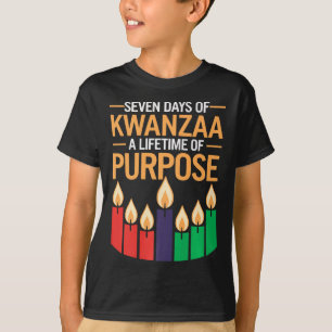 Happy Kwanzaa Candles Africa Holiday African Ameri T-Shirt