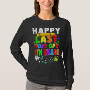Happy Last Day Of 7th Grade Teacher Students Costu T-Shirt
