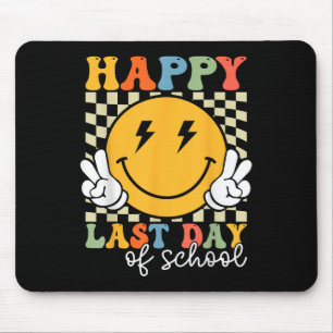 Happy Last Day Of School Retro Groovy School Gradu Mouse Mat