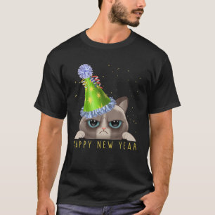 Happy New Year 2022 Funny New Year's Eve Cat Party T-Shirt
