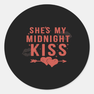 Happy New Year Couples She's My Midnight Kiss Vale Classic Round Sticker