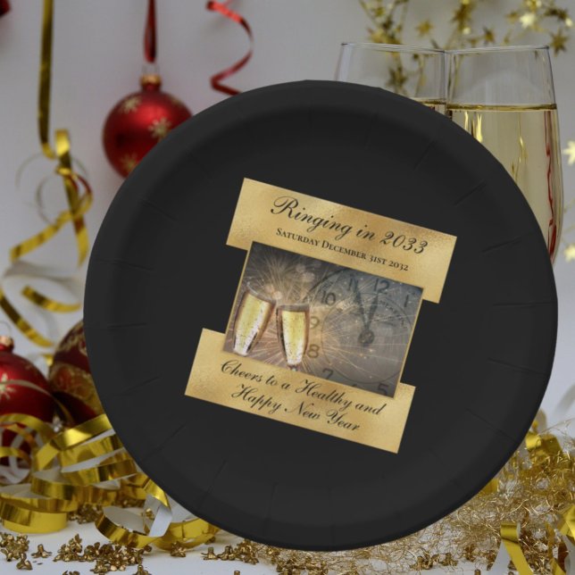 Happy New Year's Eve Elegant Modern Black Gold Paper Plate (Creator Uploaded)