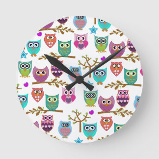 happy owls round clock
