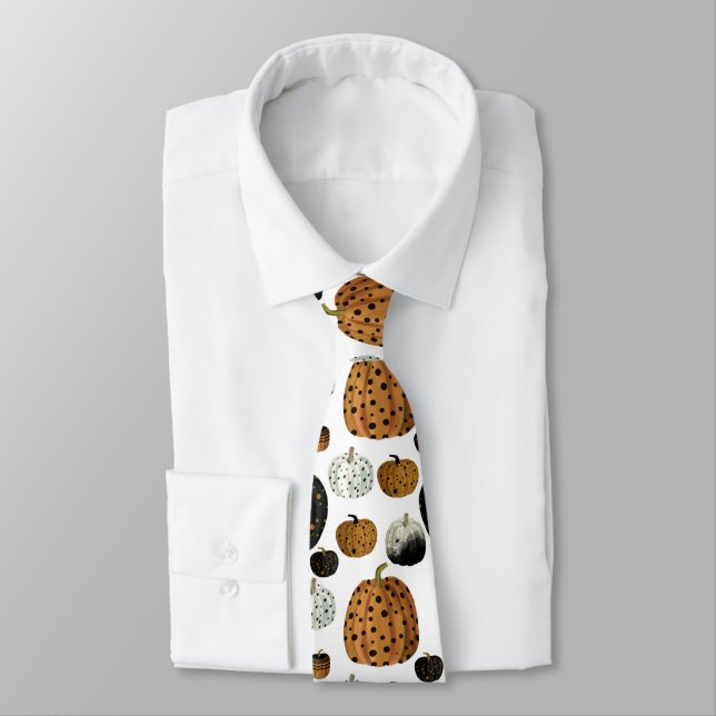 Happy polka dots pumpkin thanksgiving tie (Tied)