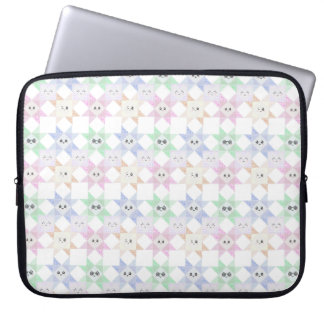 Happy Quilt Laptop Sleeve