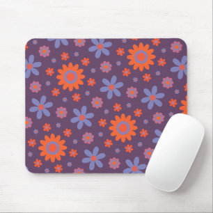 Happy Retro Flowers Cute 70s Hippie Daisy Pattern Mouse Mat