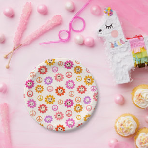Happy Smiling Flowers pattern with peace signs Paper Plate