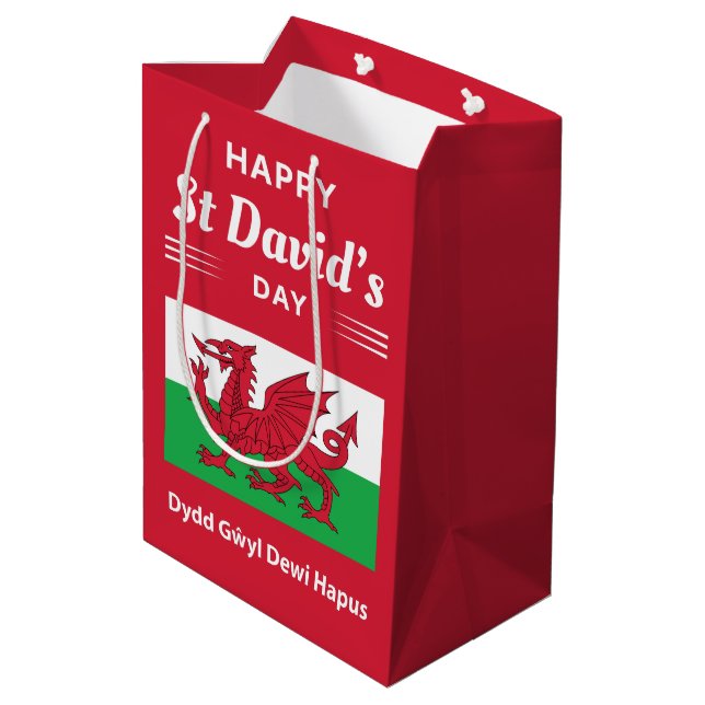 Happy St David's Day Dydd Gŵyl Dewi Hapus 2 Medium Gift Bag (Back Angled)