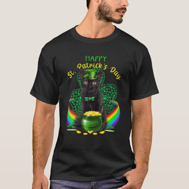 Happy St Patricks Day Black Cat Leprechaun Hat Sha T-Shirt (Front)