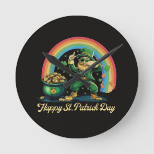 Happy St Patricks Day Funny Leprechaun Round Clock