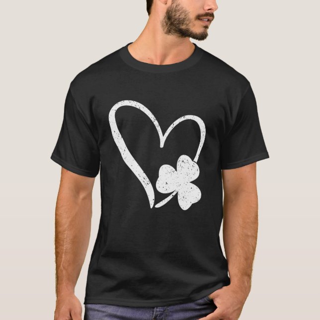 Happy St Patrick's Day Irish Shamrock Heart Family T-Shirt (Front)