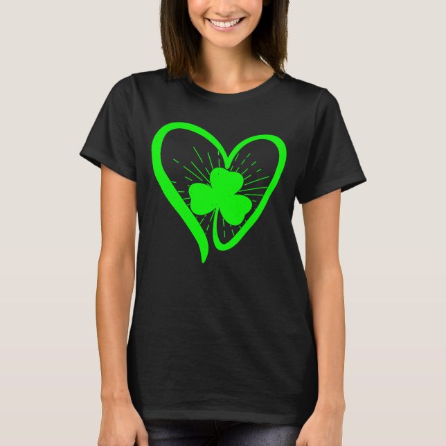 Happy St Patrick's Day Irish Shamrock Heart Family T-Shirt (Front)