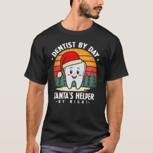 Happy tooth in a Santa hat! T-Shirt