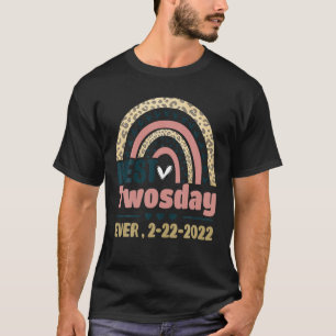 Happy Twosday 2022 Best Pink Leopard Twos Day Ever T-Shirt