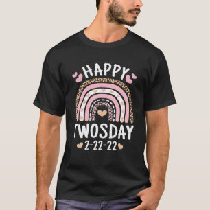 Happy Twosday 2022 Cute Leopard Rainbow February 2 T-Shirt