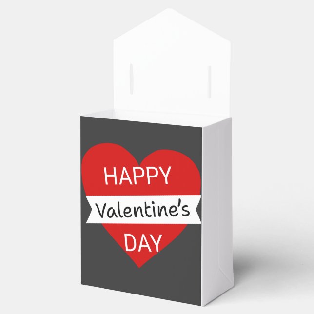 Happy Valentine’s Day – Cute Valentine Love Heart Favour Box (Opened)