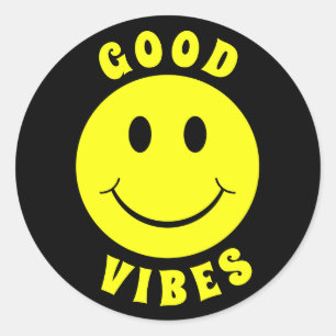 Happy Yellow Face Good Vibes Classic Round Sticker