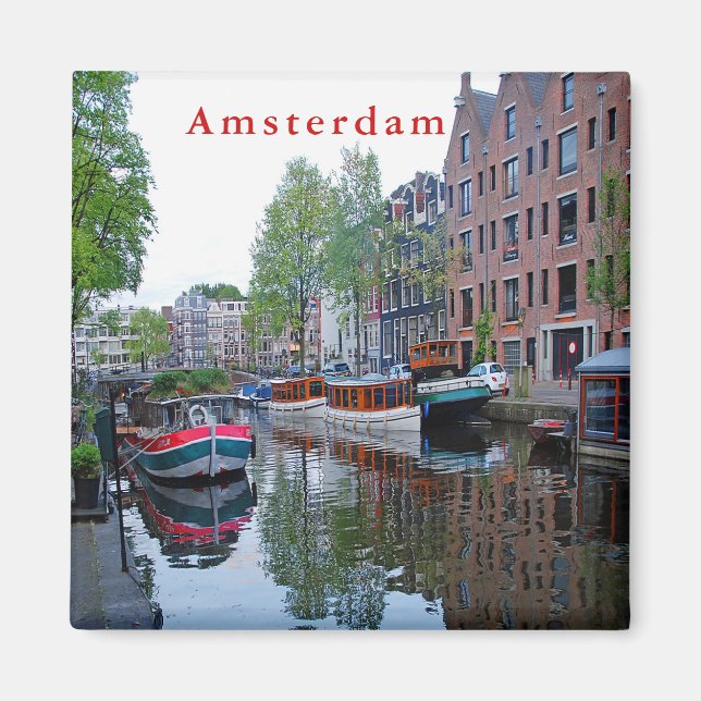 Harbour on the canal in Amsterdam. Magnet (Front)