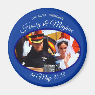 Harry and Meghan carriage ride photo royal wedding Magnet