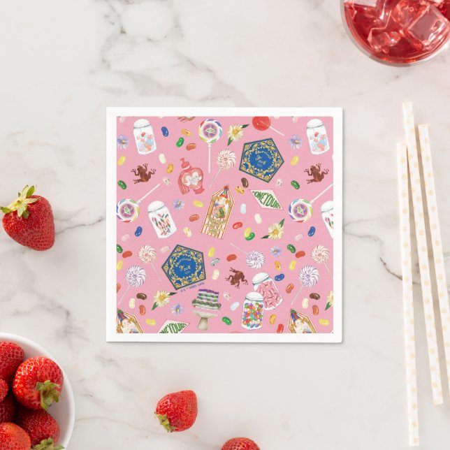 HARRY POTTER™ | Chocolate Frogs & Candy Pattern Napkin (Insitu)