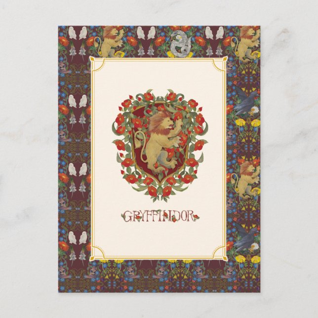 HARRY POTTER™ | GRYFFINDOR™ Crest Postcard (Front)