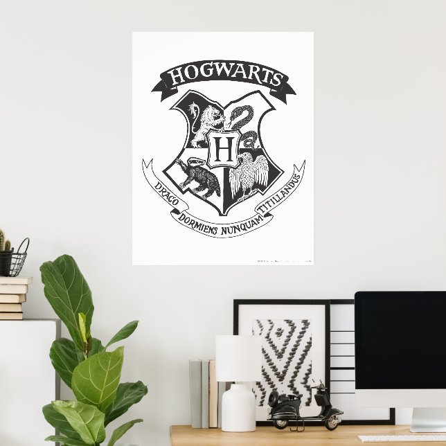 Harry Potter | Retro Hogwarts Crest Poster (Home Office)