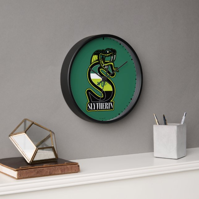 HARRY POTTER™ | SLYTHERIN™ Athletic Badge Clock (Office)