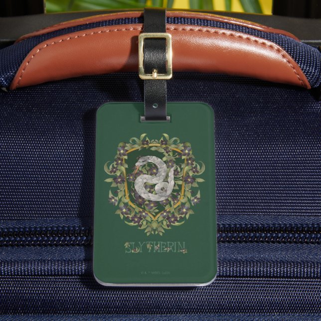 HARRY POTTER™ | SLYTHERIN™ Crest Luggage Tag (Front Insitu 2)