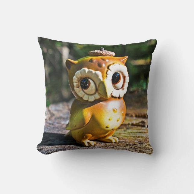 Harvey the Owl III Cushion (Front)