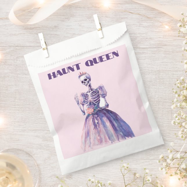 Haunt Queen | Halloween Spooky Skeleton Favour Bag (Clipped)