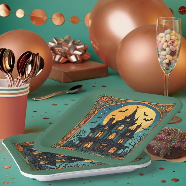 Haunted House - Gothic Grange Paper Plate (Multi)