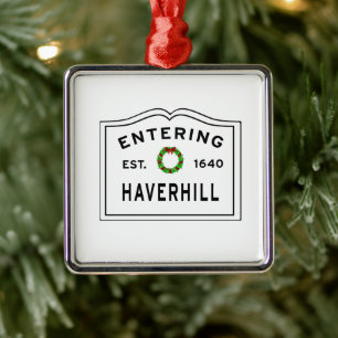 Haverhill, MA Holiday Wreath Ceramic Ornament