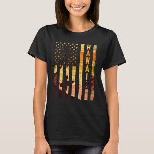 Hawaii Sunset American Flag Honolulu Hawaiian Isla T-Shirt