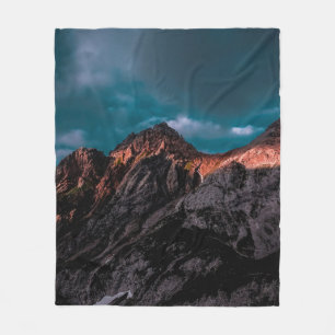 HAWAII VOLCANO DIGITAL WALLPAPER FLEECE BLANKET