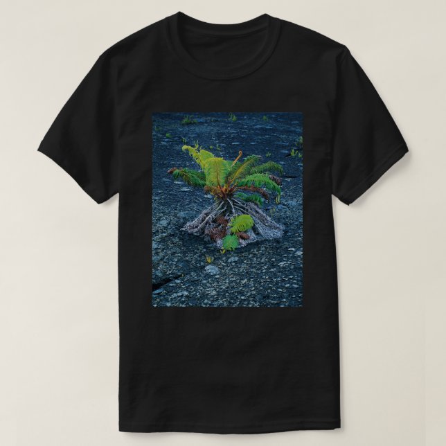 Hawaiian 'Lava fern' nature art beauty T-Shirt (Design Front)